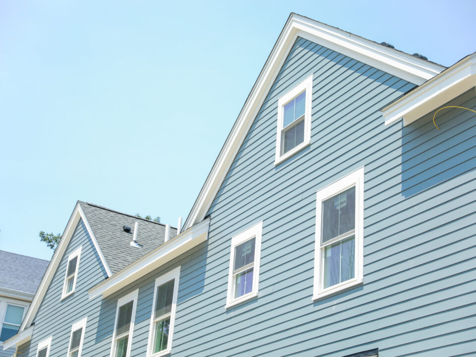 Why hire a siding contractor?